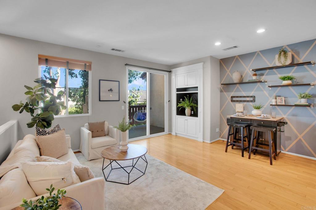 6068 Paseo Salinero