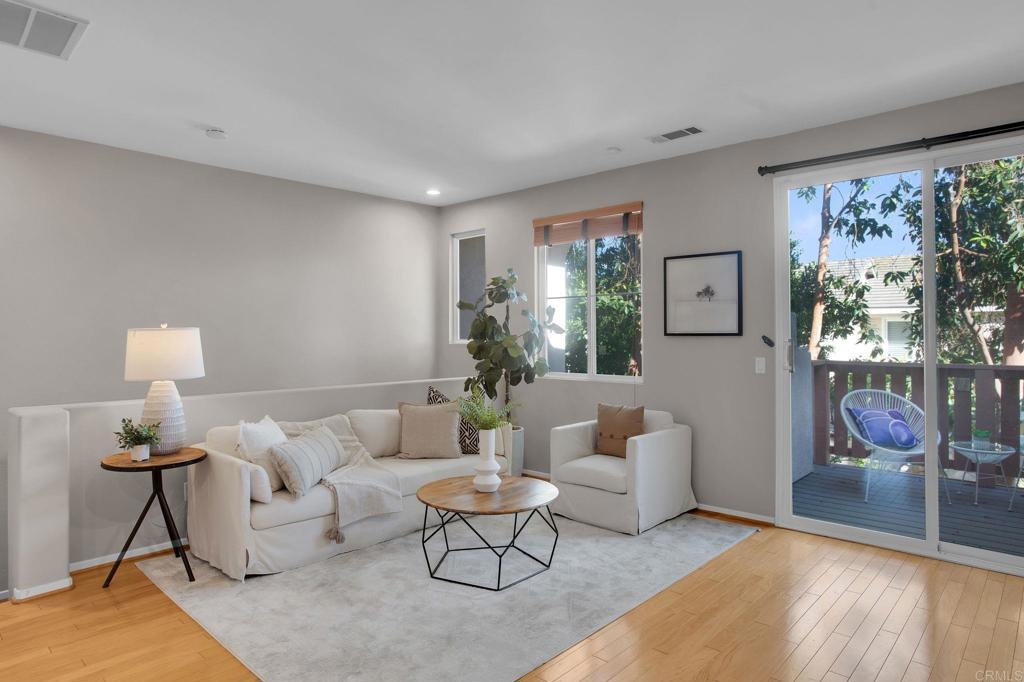 6068 Paseo Salinero