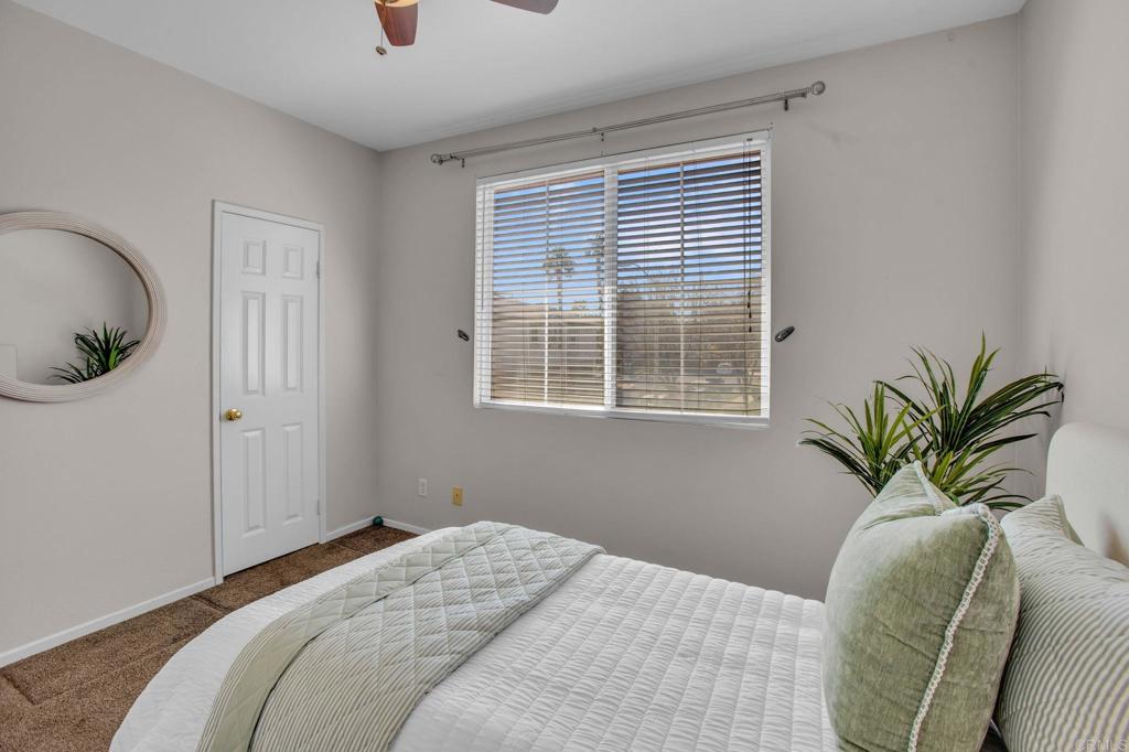 6068 Paseo Salinero