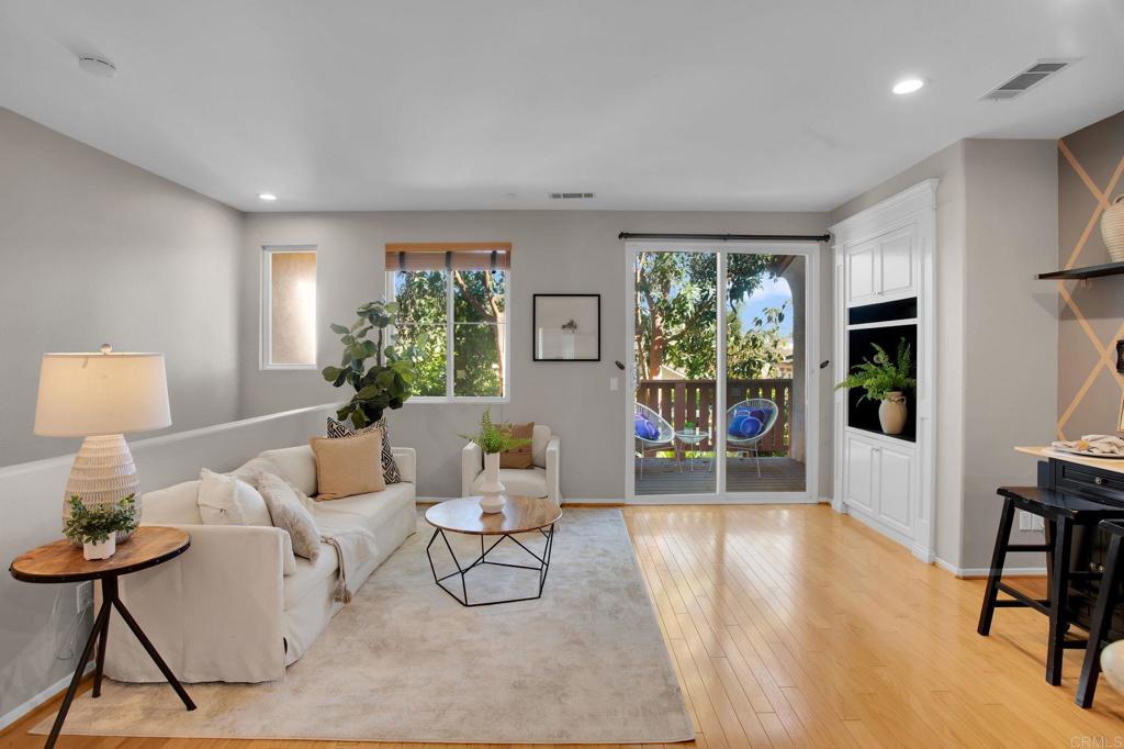 6068 Paseo Salinero