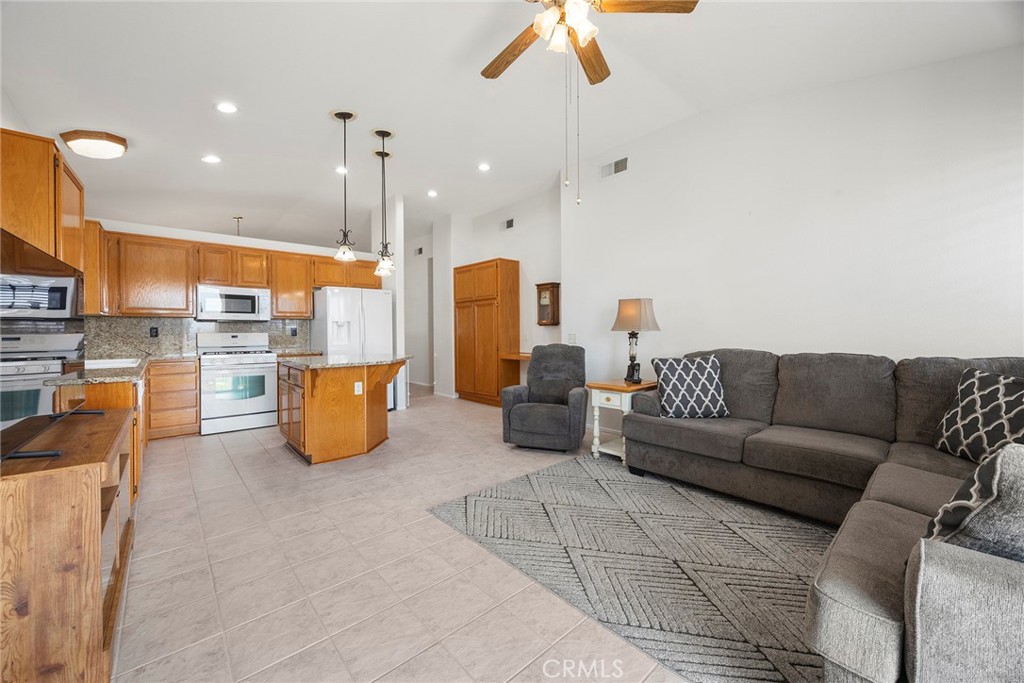 39798 Fairview Court