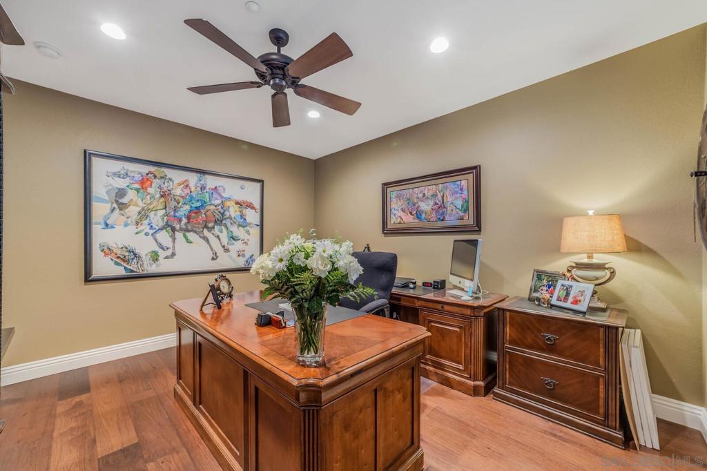 10551 Laurel Path