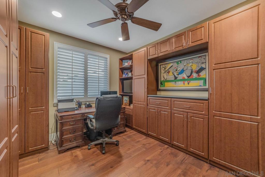 10551 Laurel Path