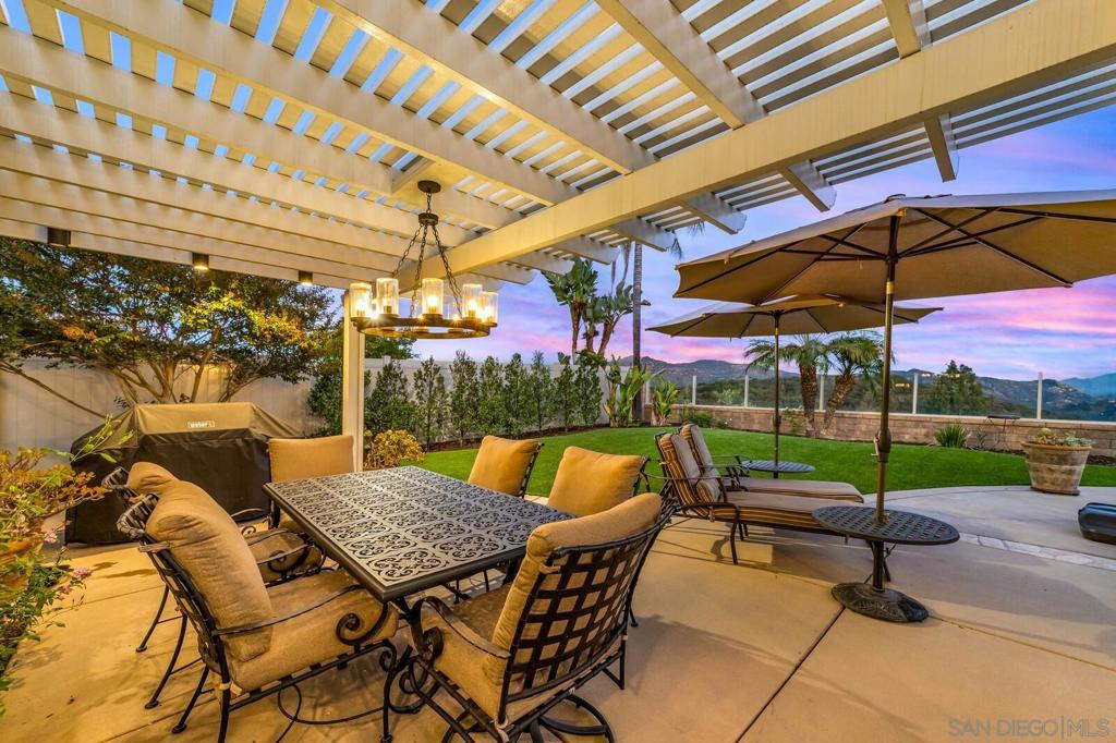 10551 Laurel Path