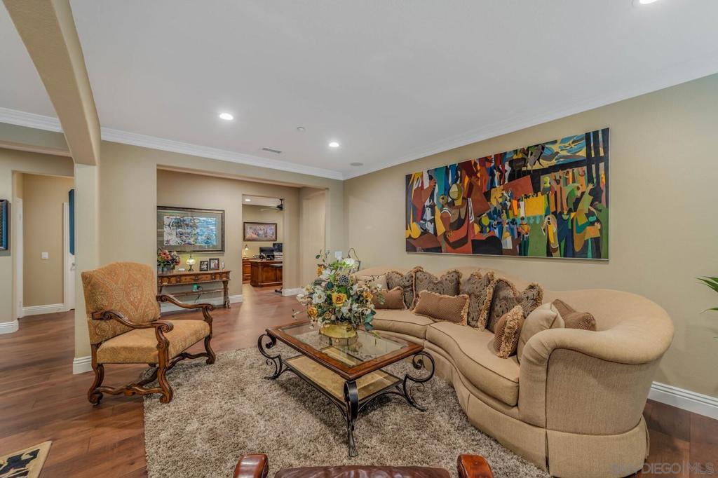 10551 Laurel Path