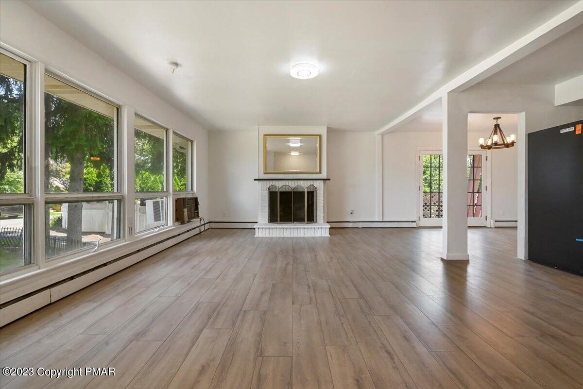 1009 Lindbergh Avenue