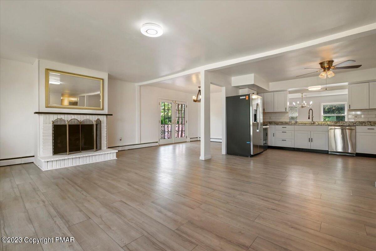 1009 Lindbergh Avenue
