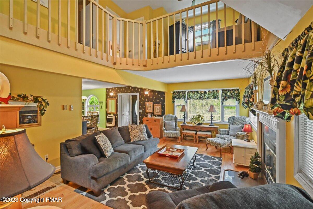3213 Carlisle Court