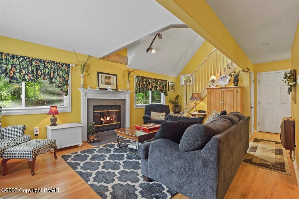 3213 Carlisle Court