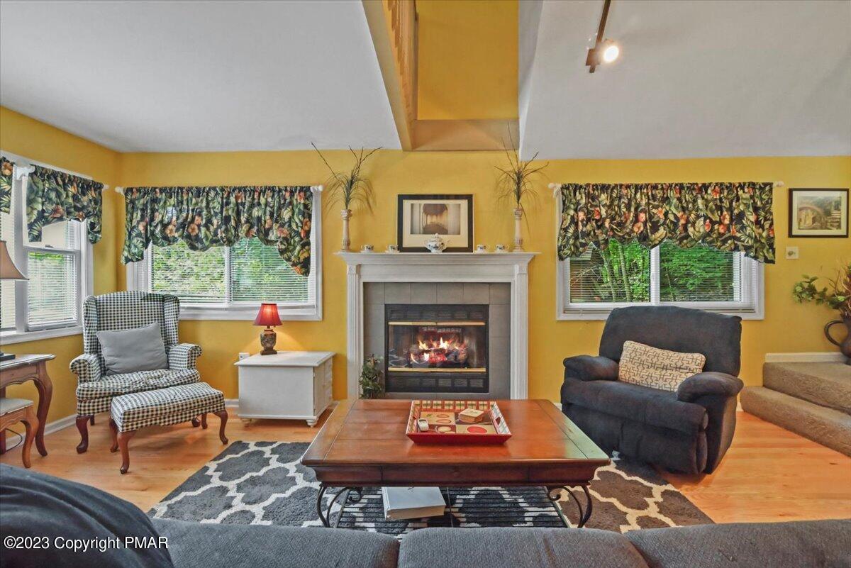3213 Carlisle Court