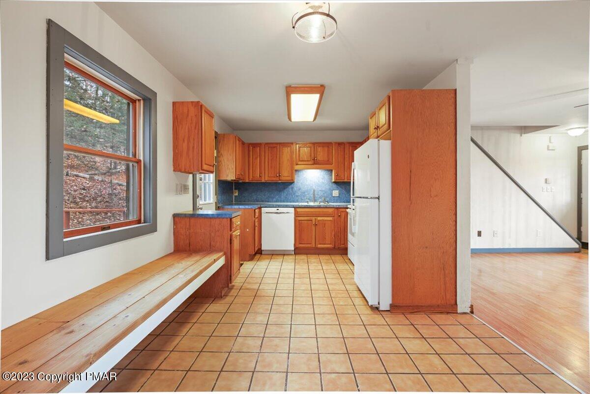 315 N Valley View Drive
