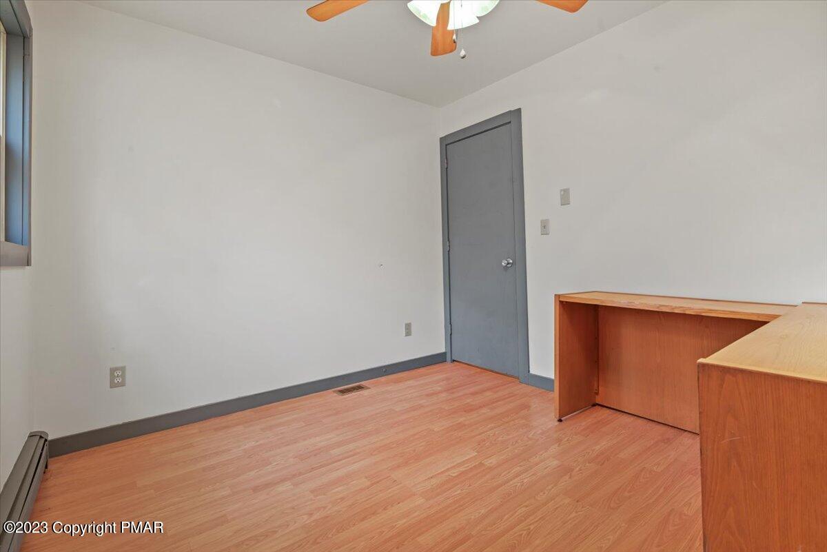 315 N Valley View Drive