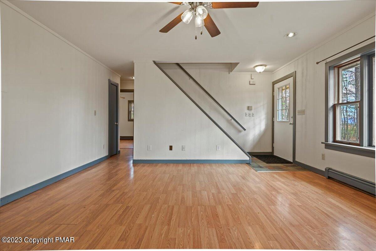 315 N Valley View Drive