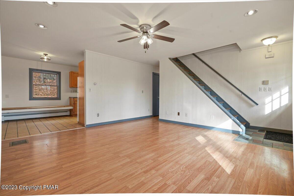 315 N Valley View Drive