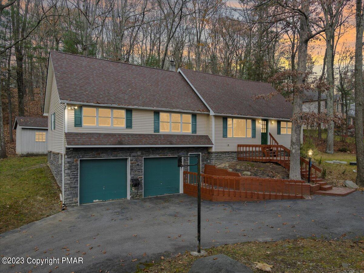 315 N Valley View Drive