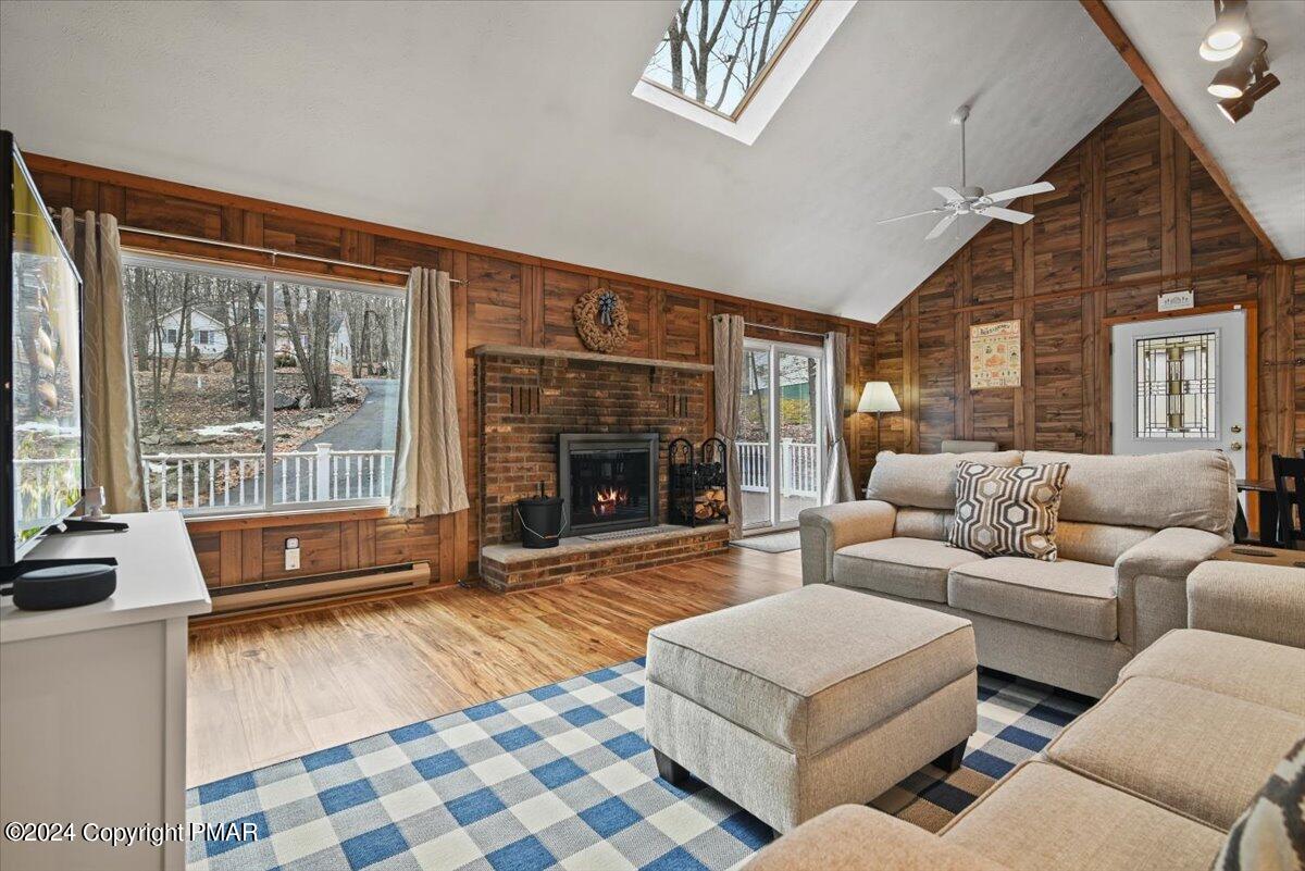 1571 Oak Lane