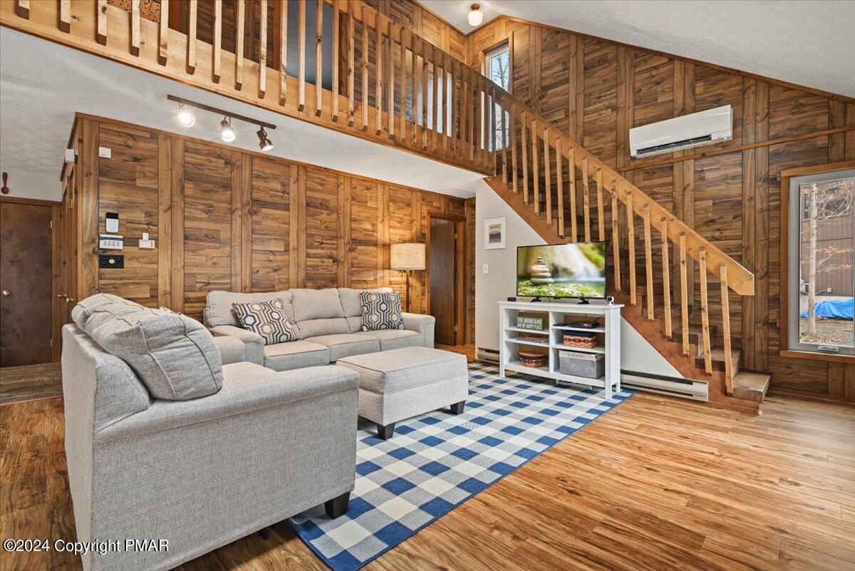 1571 Oak Lane