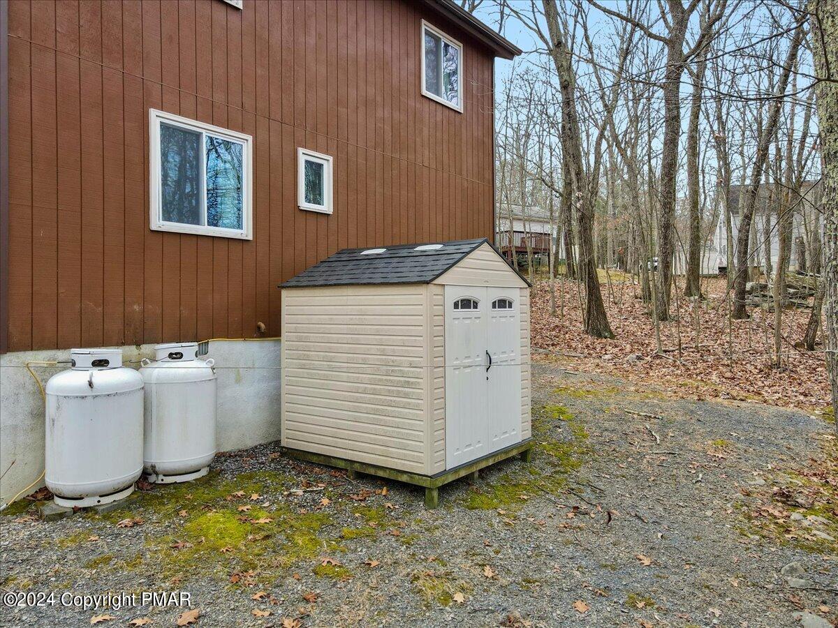 1571 Oak Lane