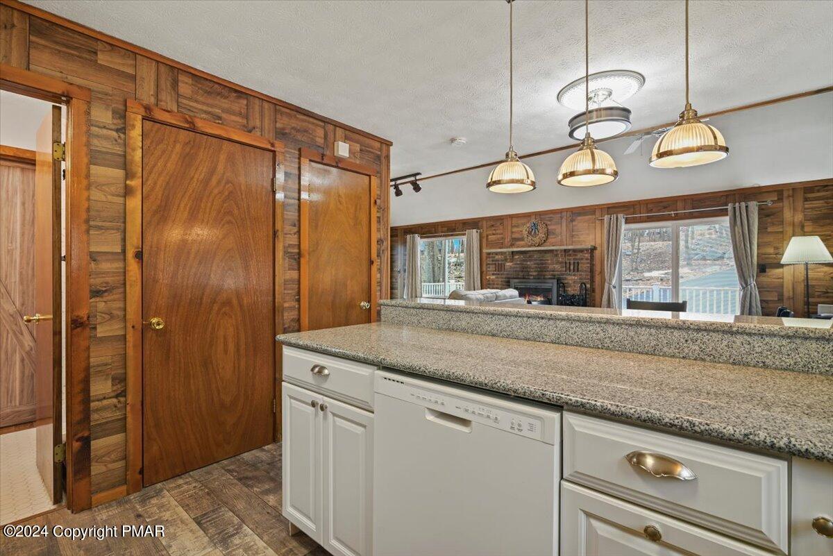 1571 Oak Lane