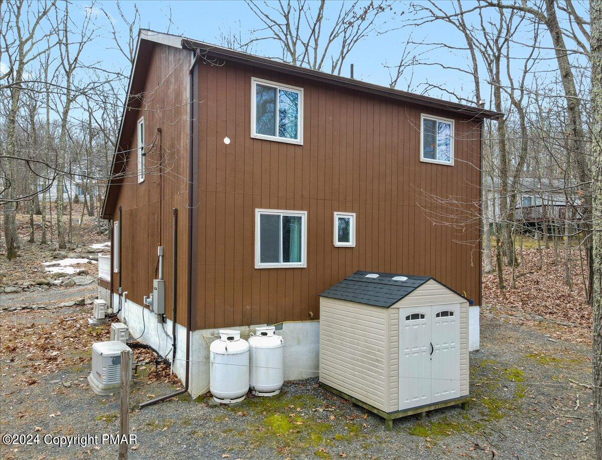 1571 Oak Lane
