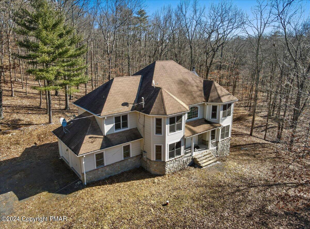 208 Evergreen Court
