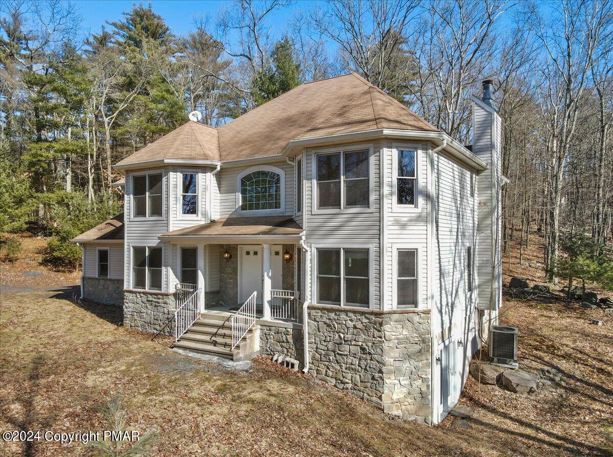 208 Evergreen Court