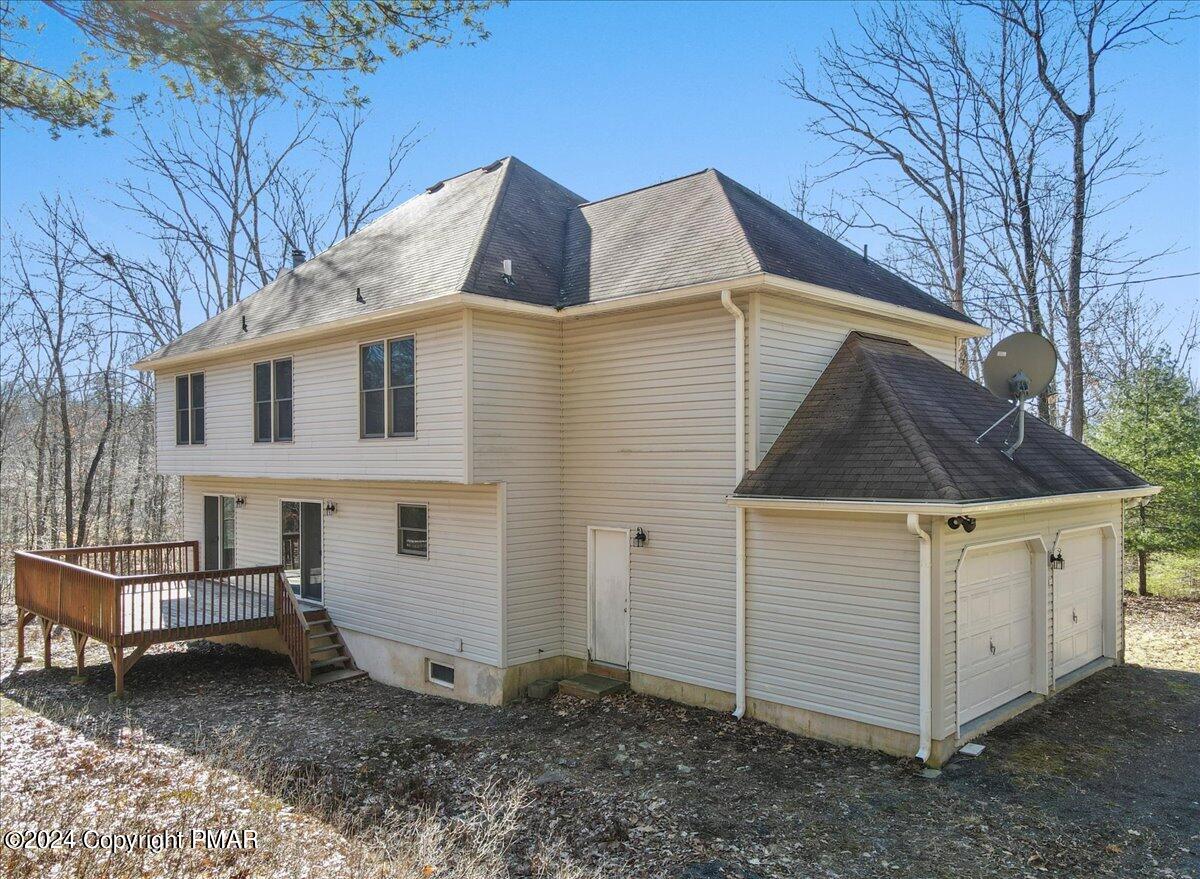 208 Evergreen Court