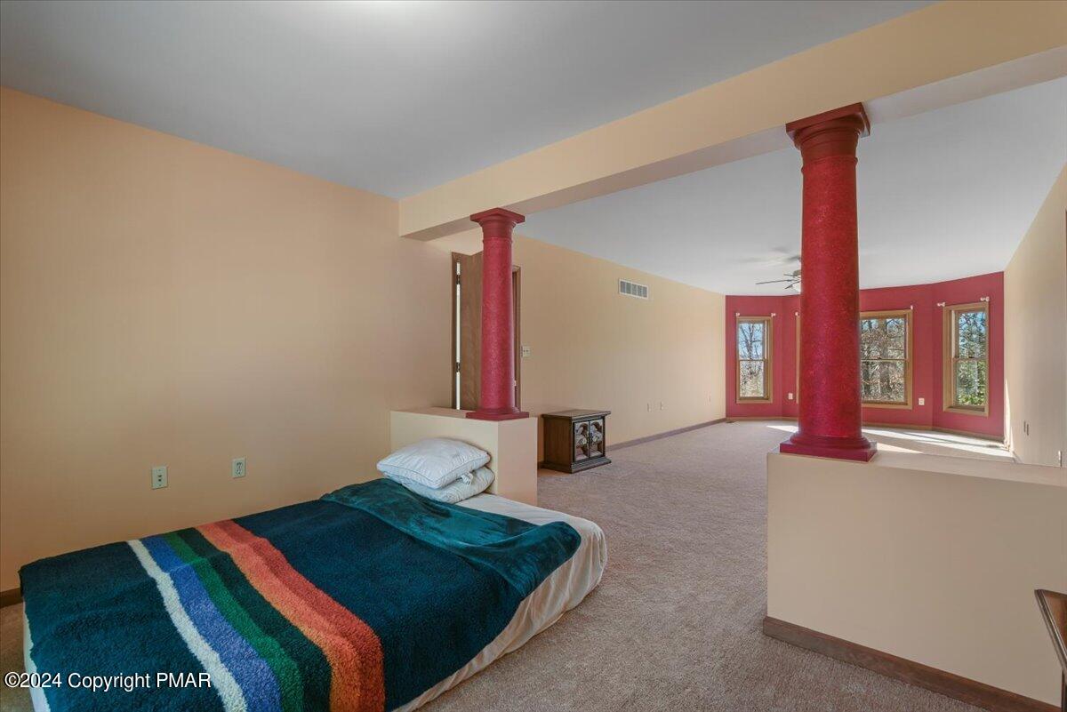 208 Evergreen Court