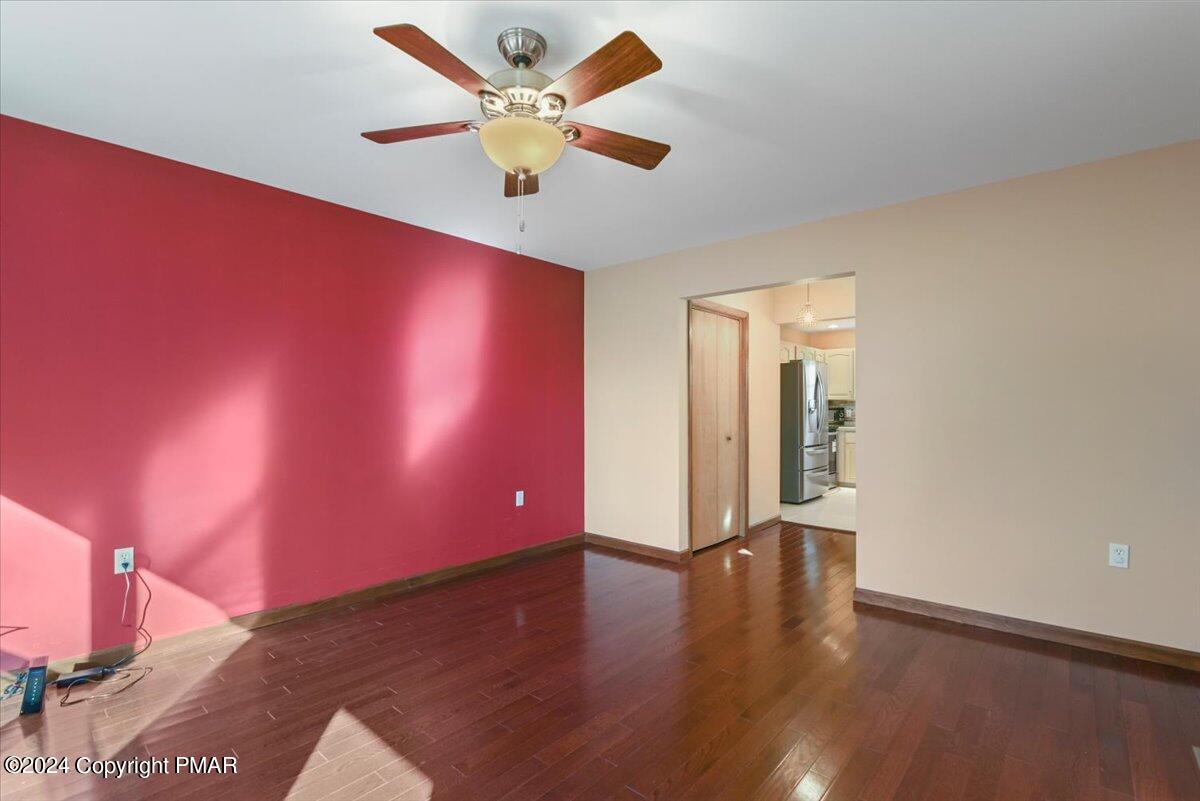 208 Evergreen Court