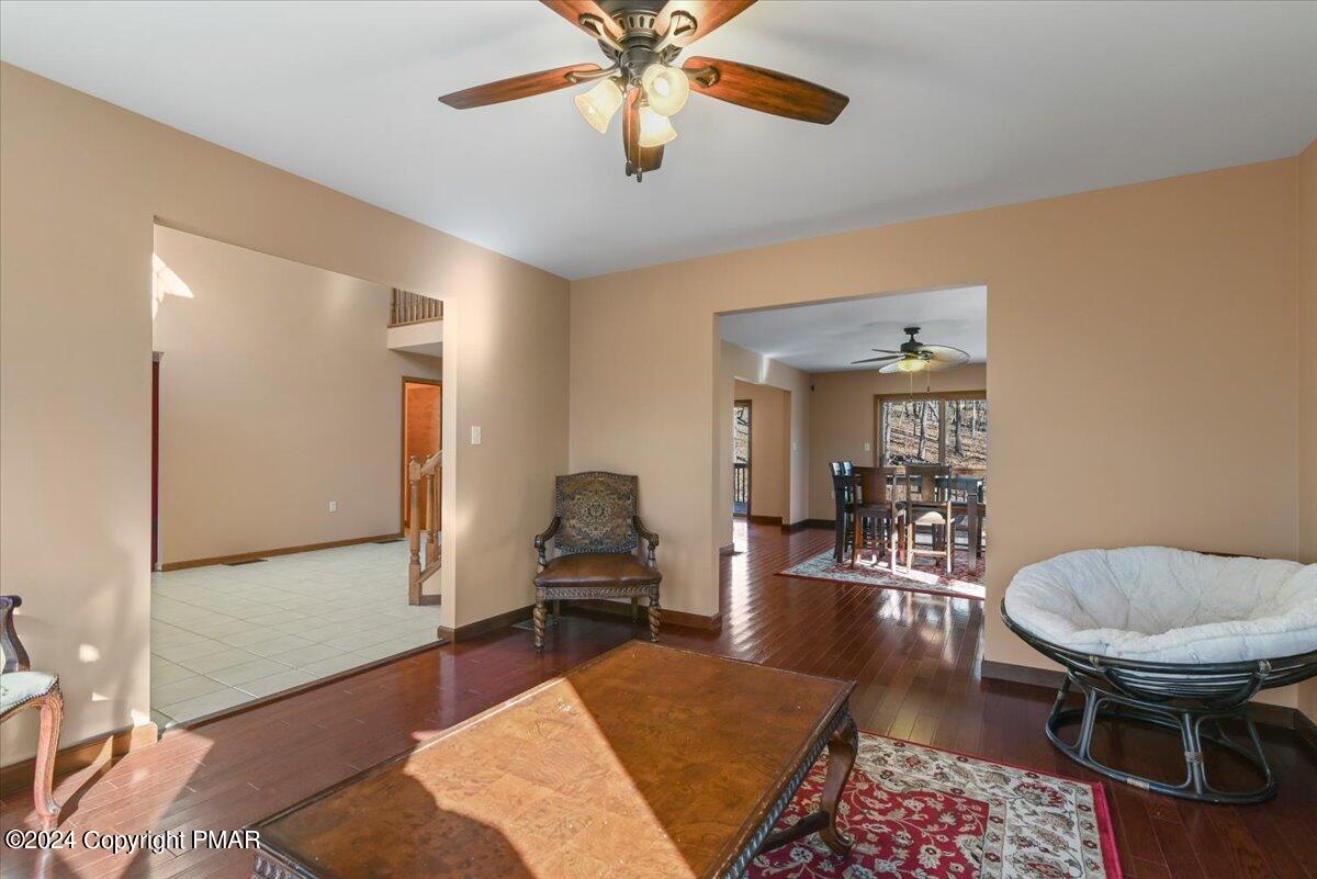 208 Evergreen Court