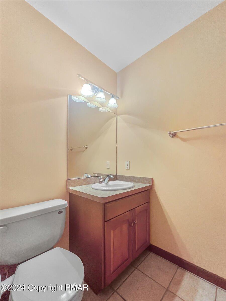 208 Evergreen Court