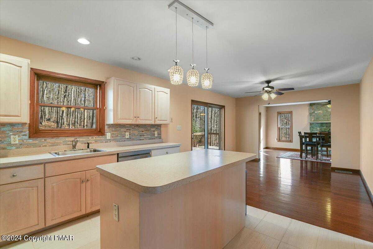 208 Evergreen Court