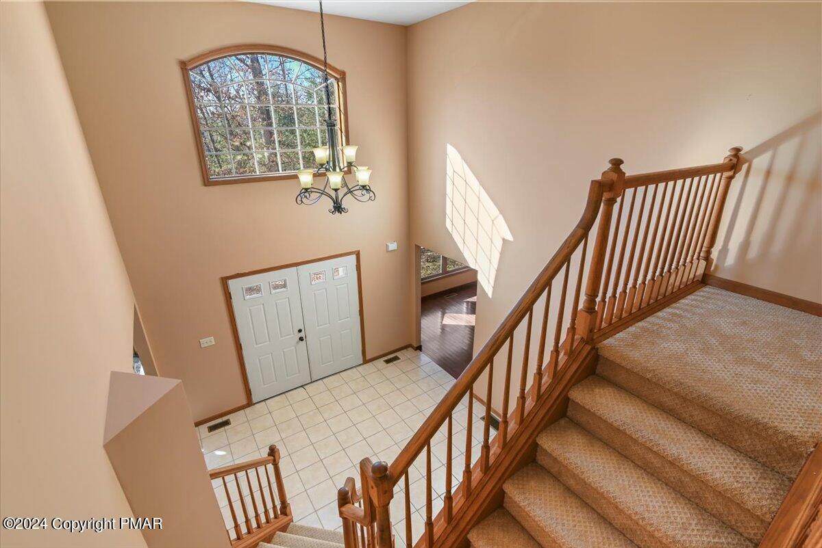 208 Evergreen Court