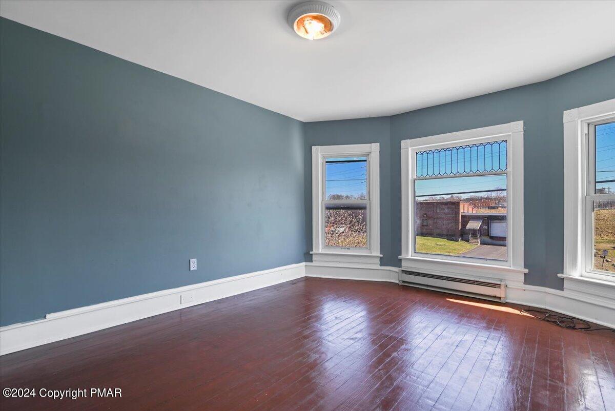31 N 2nd Street