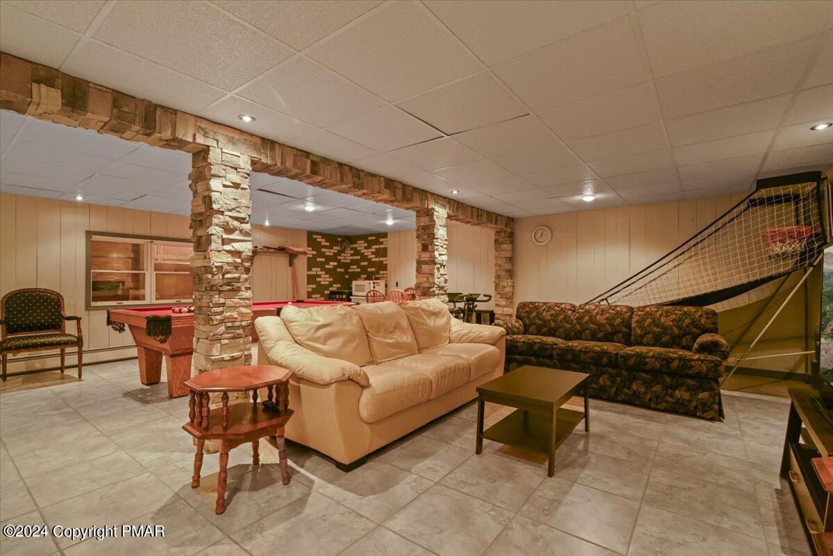 1504 Slocum Road