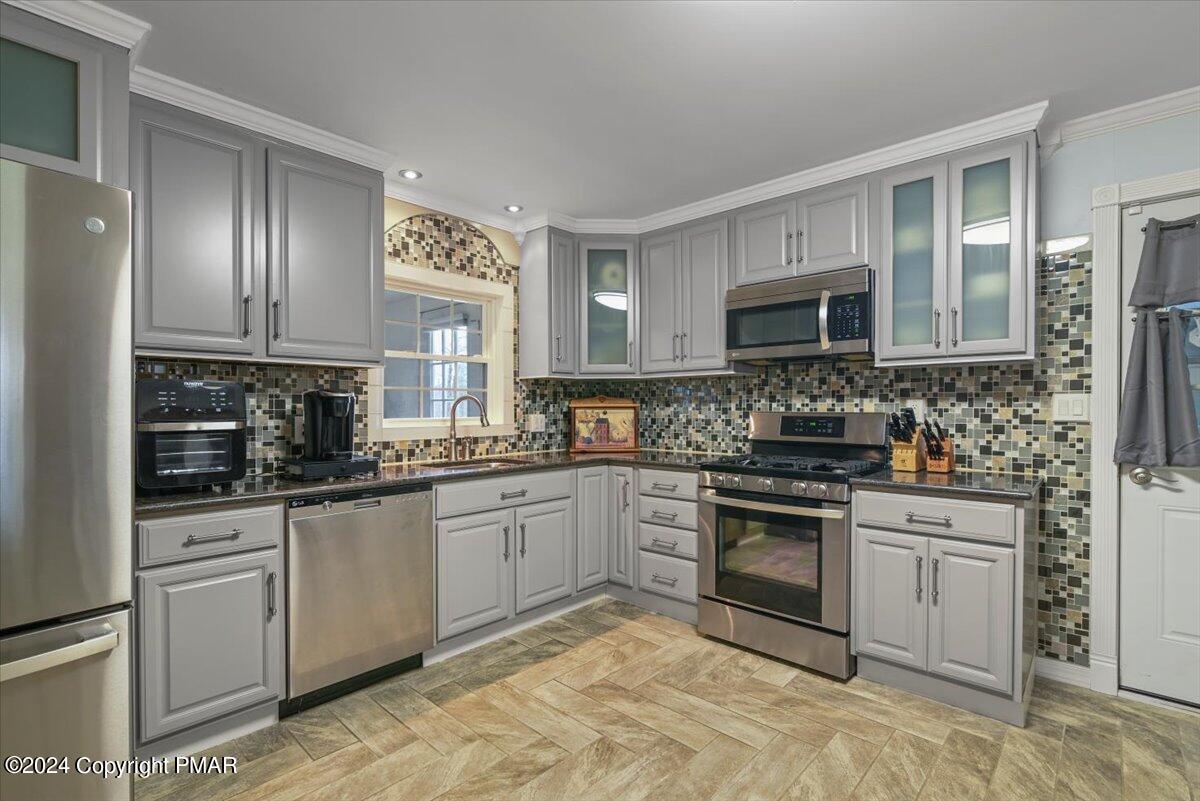 1504 Slocum Road