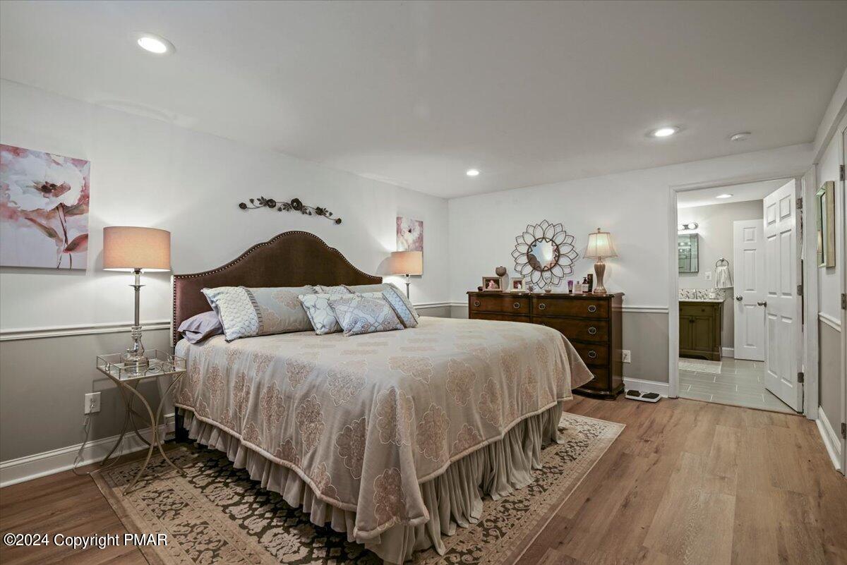 5265 E Woodbridge Drive