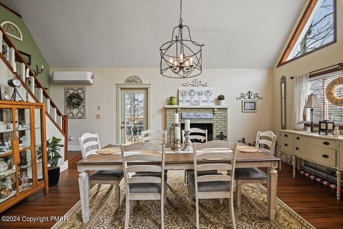 5265 E Woodbridge Drive