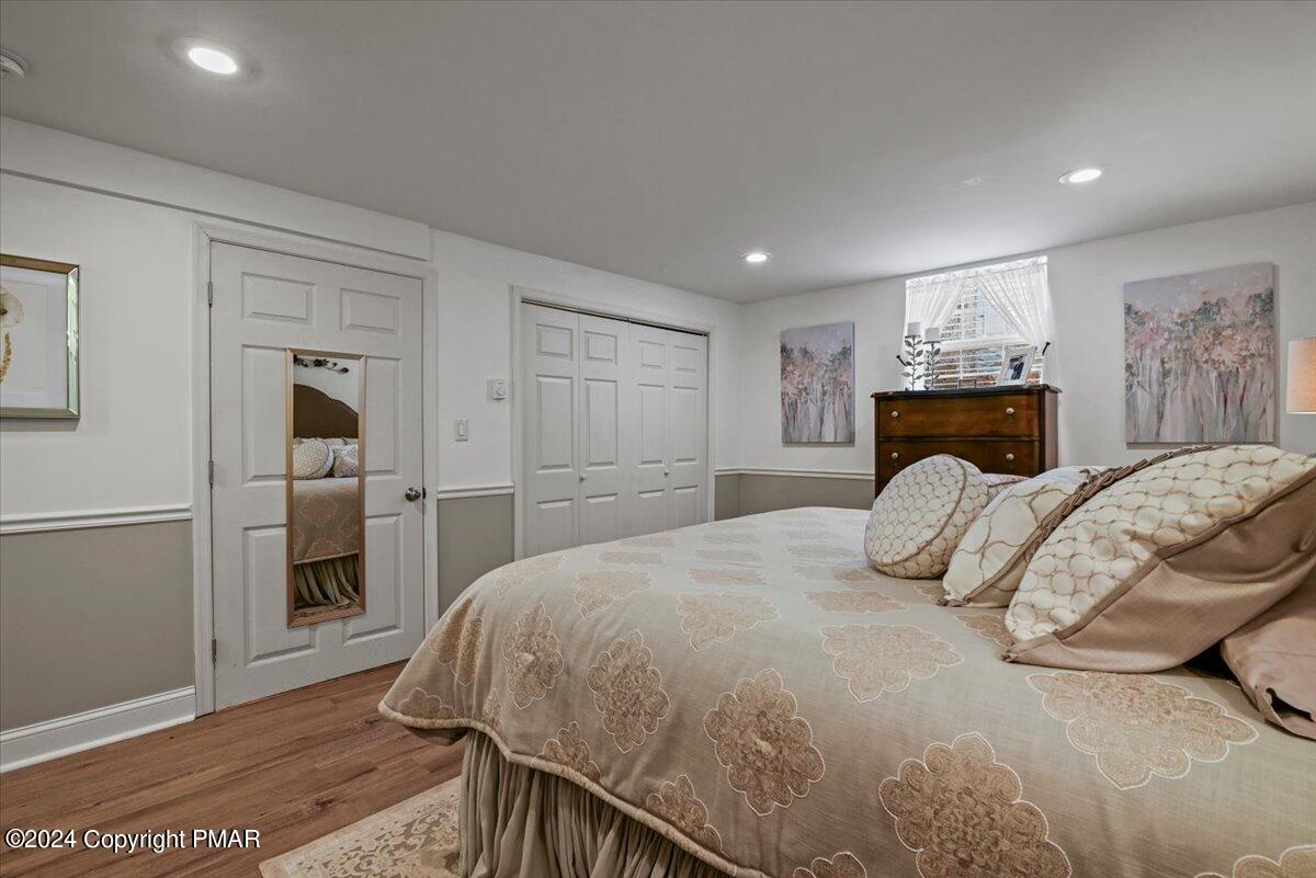 5265 E Woodbridge Drive