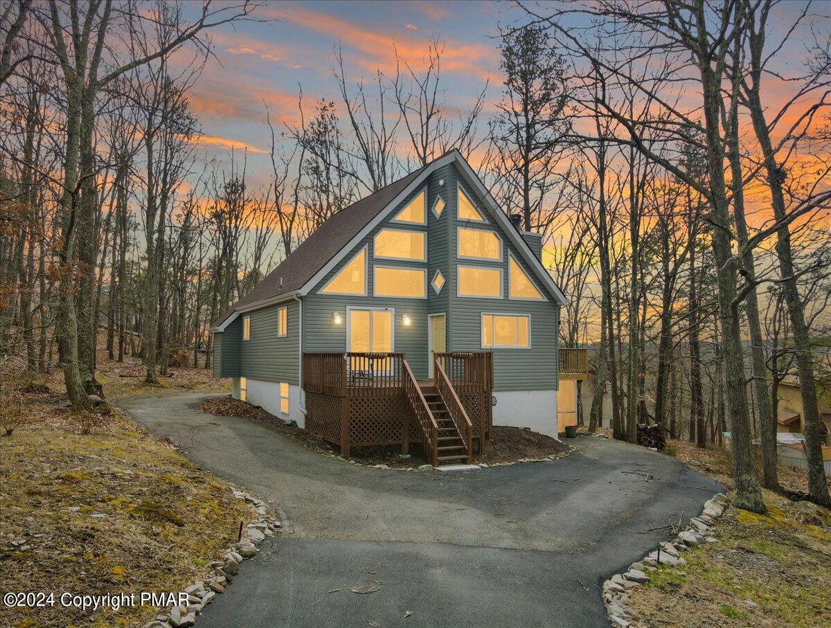 5265 E Woodbridge Drive