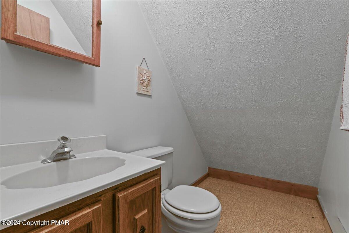 5172 E Woodbridge Drive