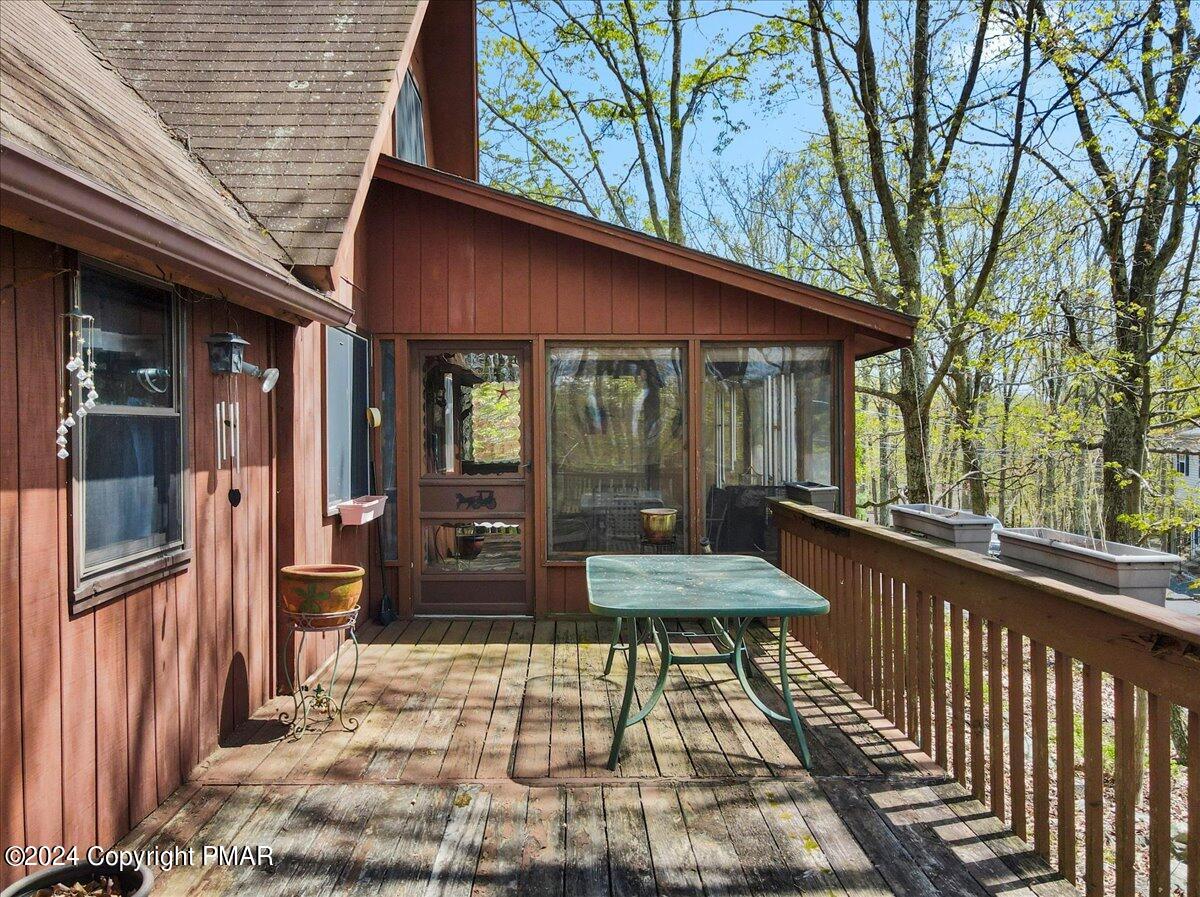 5172 E Woodbridge Drive