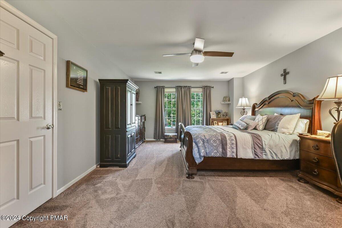 4133 Crest View Drive