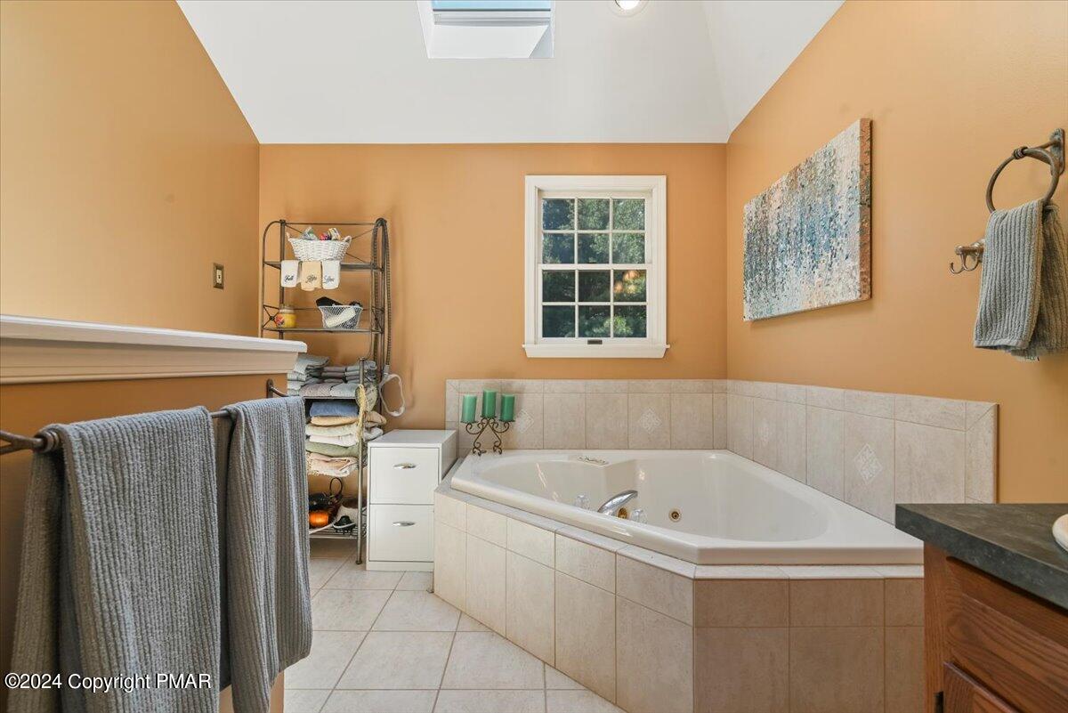 4133 Crest View Drive