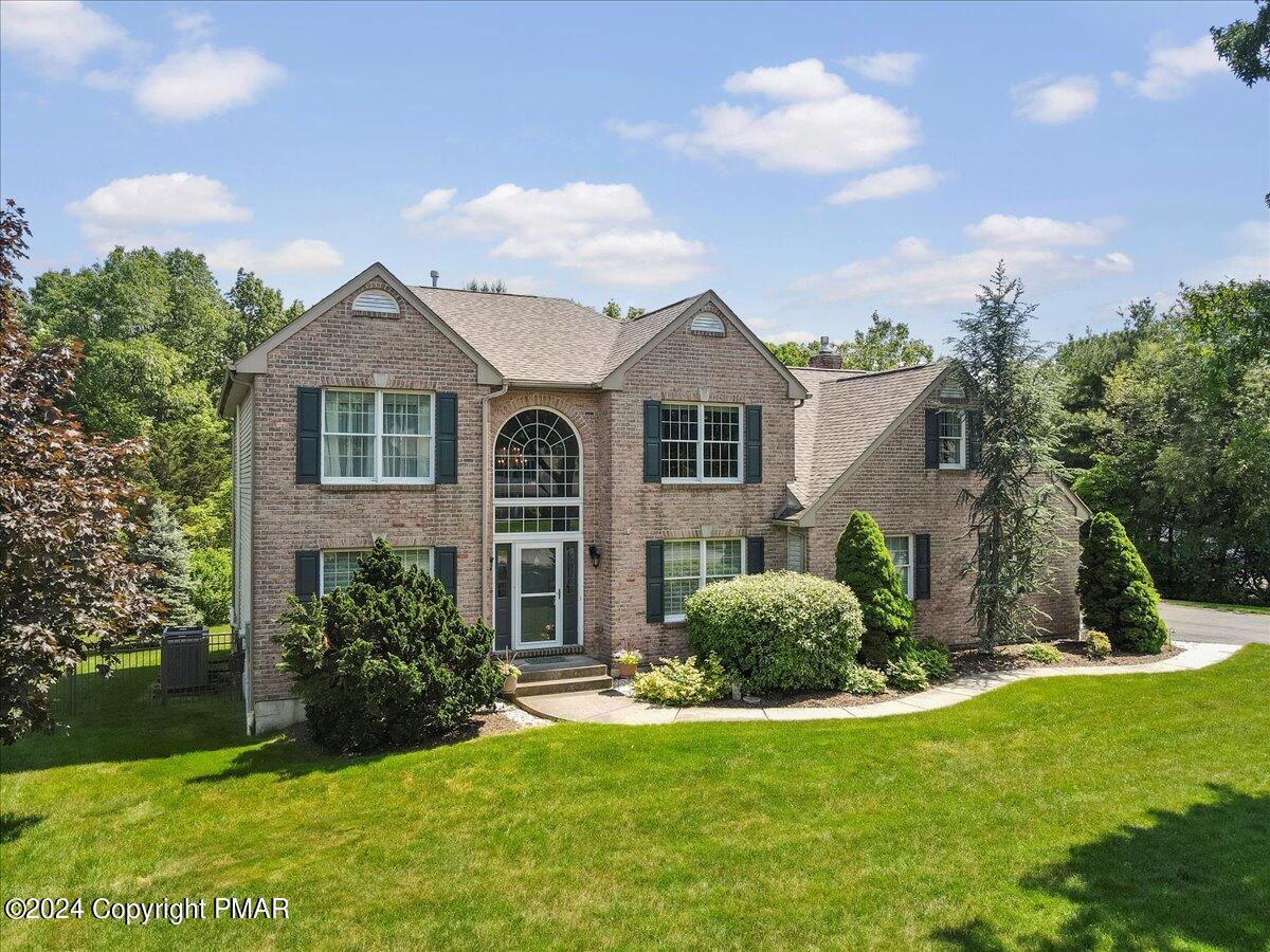 4133 Crest View Drive