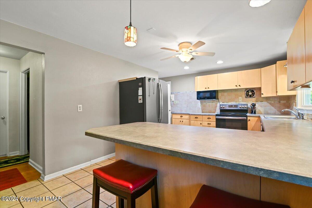 7493 Old Coach Road