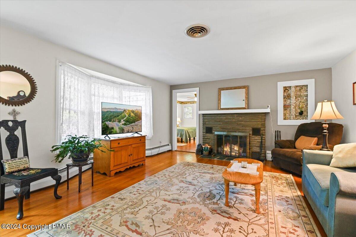 7493 Old Coach Road