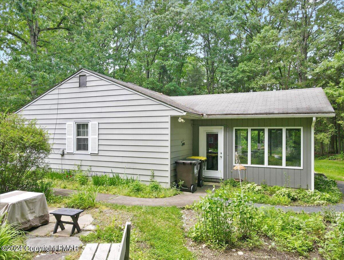 7493 Old Coach Road