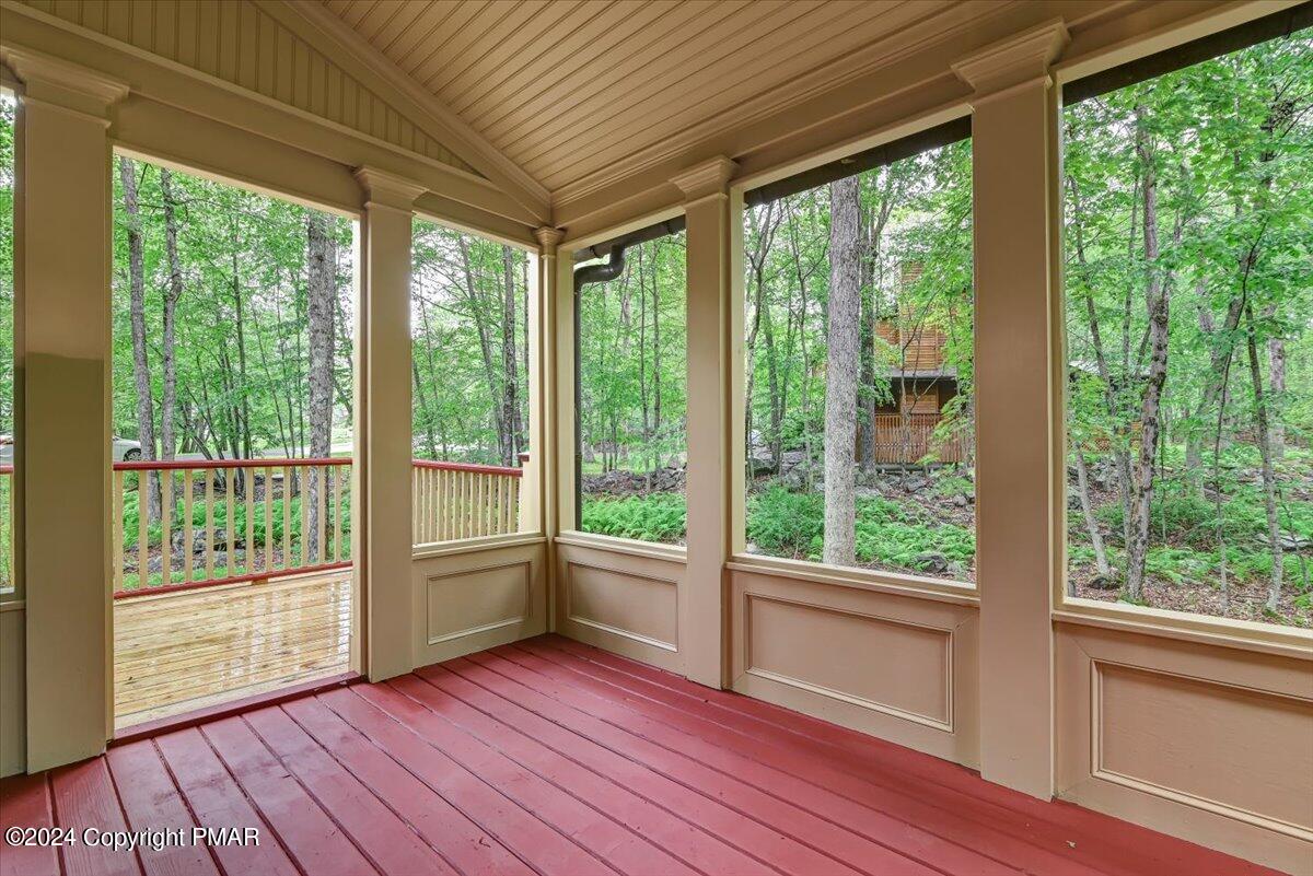 429 Underhill Drive