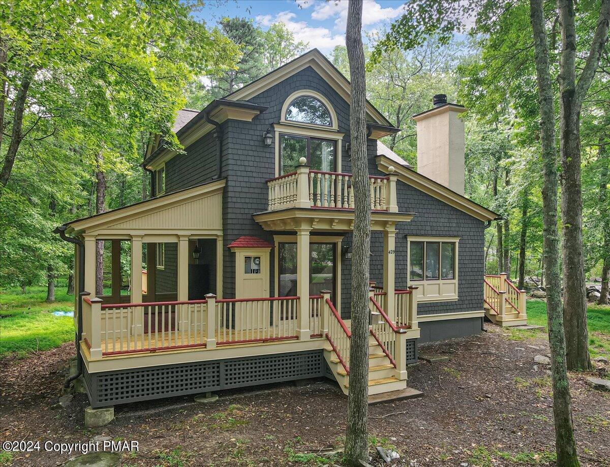 429 Underhill Drive